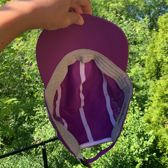 Women Titleist golf cancer awareness hat purple adjustable, GUC, like new - Picture 3 of 9